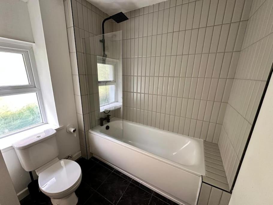 Stylish Miners Cottage At North Rd Porth  Exteriér fotografie